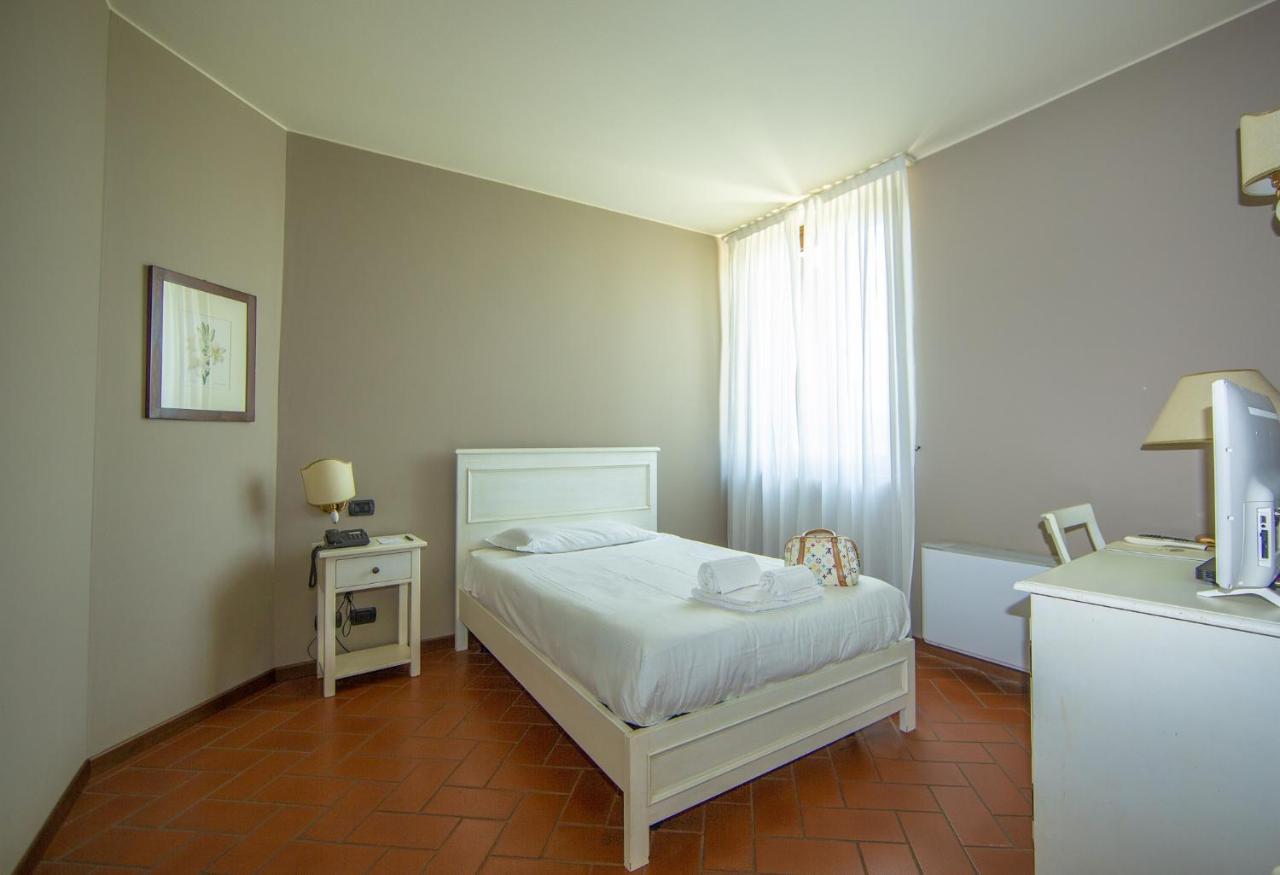 Hotel Il Gelso Pontevico Exterior foto