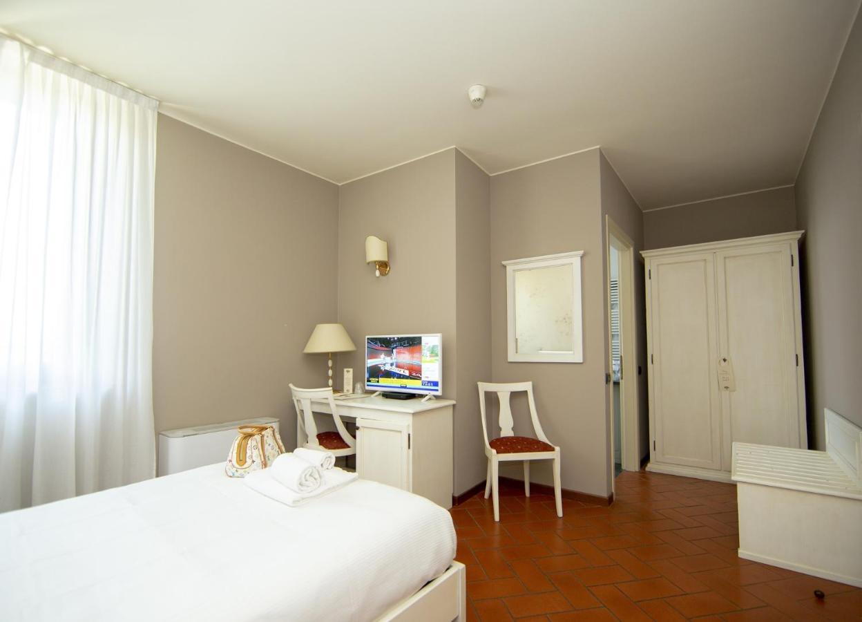 Hotel Il Gelso Pontevico Exterior foto